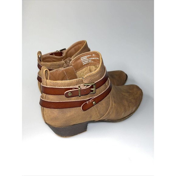 Madden Girl Baxxle Brown Faux Leather Side Zip Block Heel Ankle Boots Women’s 7M - Picture 1 of 12